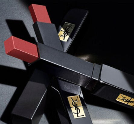 תמונה ממוזערת: שפתון YSL Velvet Radical: גימור קטיפתי מושלם | איב סאן לורן מאט