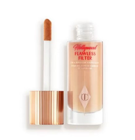 תמונה ממוזערת: Charlotte Tilbury Flawless Filter: זוהר של כוכבת הוליוודית בבקבוק אחד