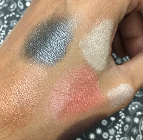 תמונה ממוזערת: גליטרים של מאק | מאק איפור | נצנצים | איפור לפורים