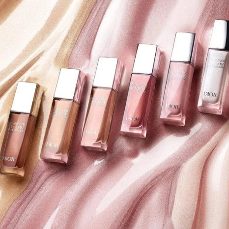 היילייטר נוזלי DIOR | היילייטר דיור Forever Glow: זוהר מושלם לעור