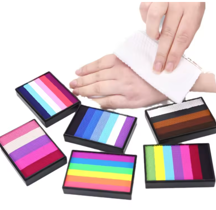 Thumbnail: פלטות קשת 50 גרם: איפור מים מקצועי ב-20 שילובים מרהיבים