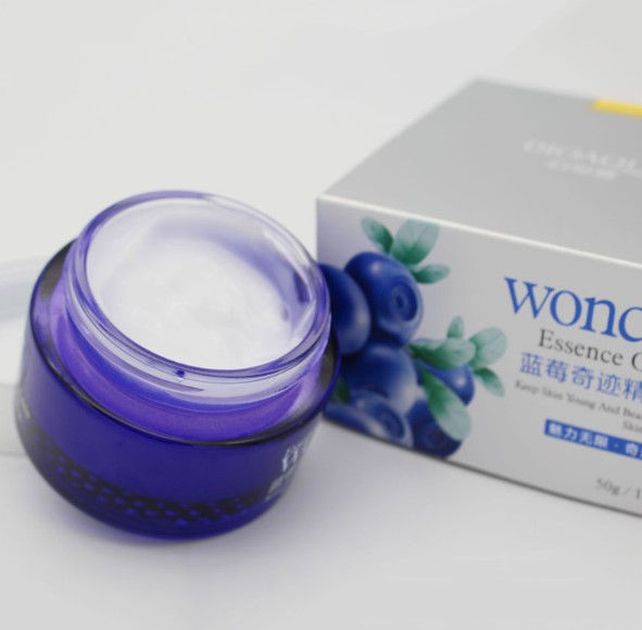 תמונה ממוזערת: Gilmore Beauty - BIOAQUA Blueberry Hyaluronic Acid  Essence Whitening Moisturizing Day Cream Deep Hydrating