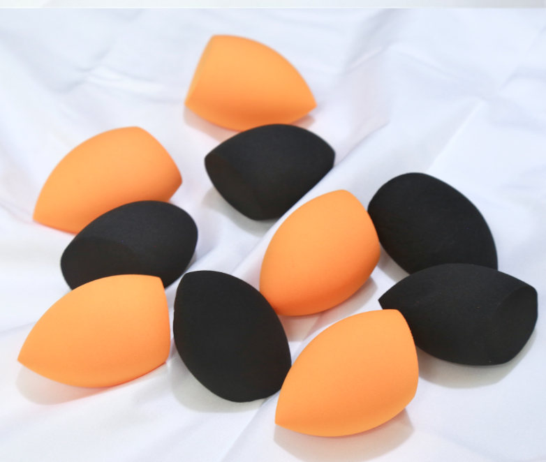 Thumbnail: ספוגיות איפור | ספוגית איפור מומלצת | 10 ספוגיות מתנפחות | משלוח חינם