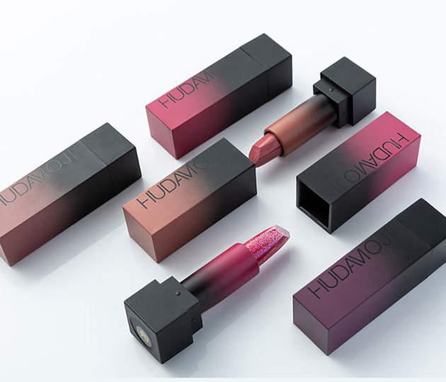 Thumbnail: גילמור ביוטי | שפתונים | ליפסטיקים | אודמים | סט אודמים | סט שפתונים | אודם אדום