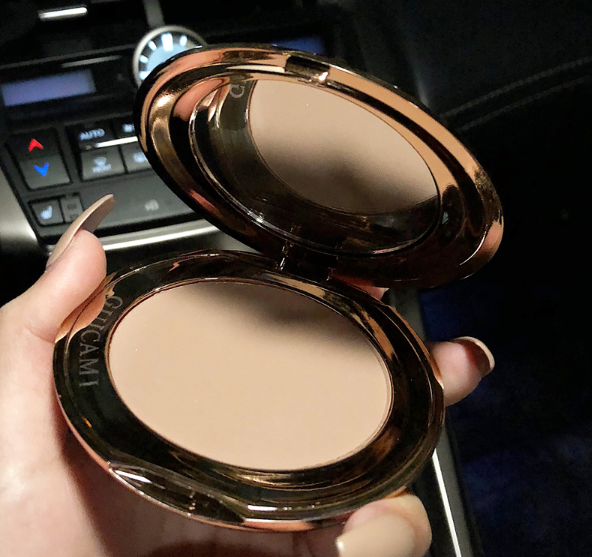 Thumbnail: GUICAMI -  פודרה מינרלית