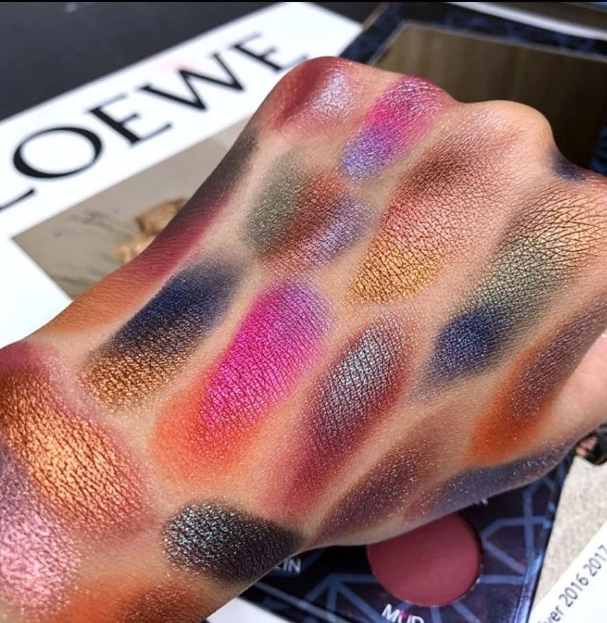 Thumbnail: | פלטה מקצועית 16 גוונים מאט | מטאלי | גליטר | פיגמנט מטורף | IMAGIC | גילמור ביוטי