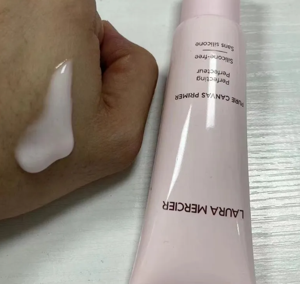 תמונה ממוזערת: פריימר על בסיס מים | Laura Mercier | פריימר מומלץ | לורה מרסייה