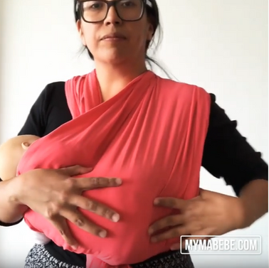 acostar al bebé para lactar