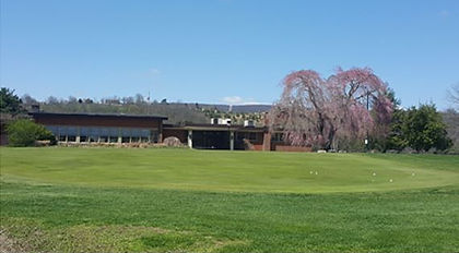Putting Green.JPG