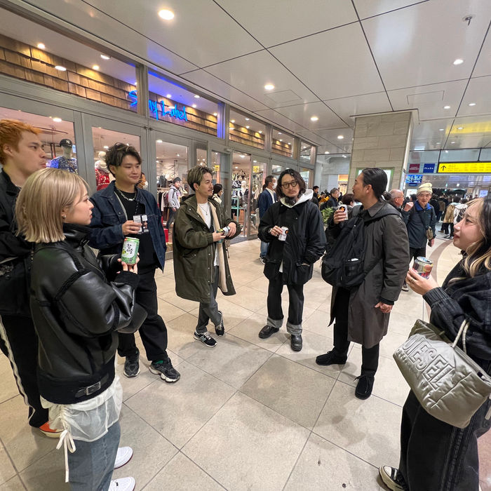 茅ヶ崎駅で屯するスタイリストたち