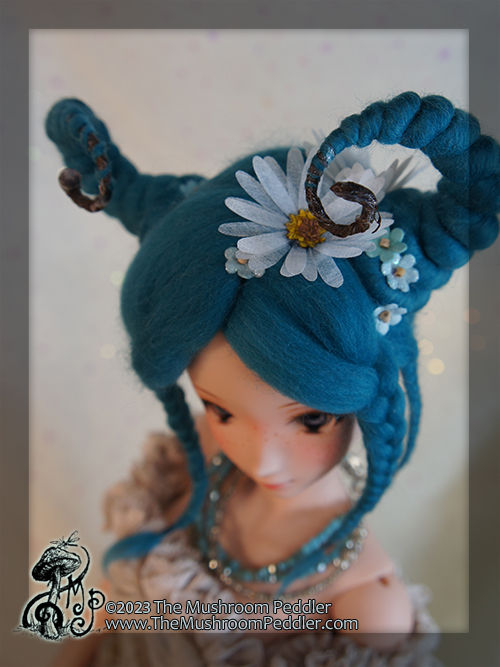 Thumbnail: Wig Sculpture - size 8.25 - Kaye Wiggs/Smart Doll - Teal Swirls