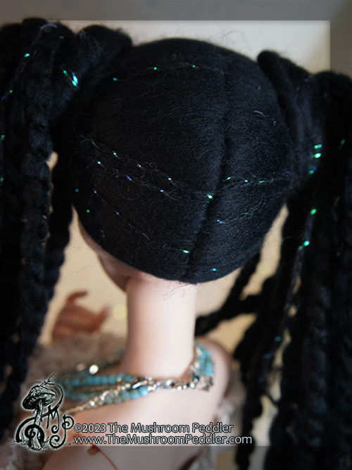 Thumbnail: Wig Sculpture - size 8.25 - Kaye Wiggs/Smart Doll - Ebony Sparkle Pigtails