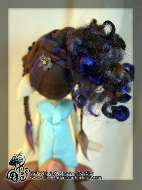 Thumbnail: Wig Sculpture - size 3.75 - TINY Implings - Shy Violet Pixie Ponytail