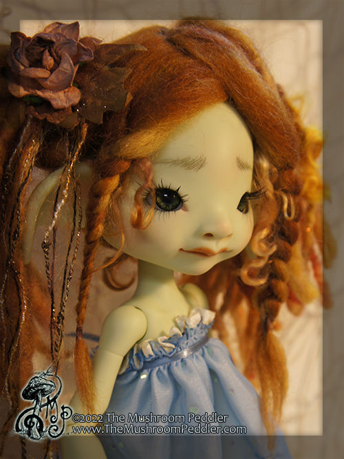 Thumbnail: Wig Sculpture - size 9 - Autumn Pigtails