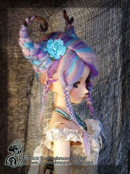 Thumbnail: Wig Sculpture - size 8.25 - Kaye Wiggs/Smart Doll - Sunrise Sparkle Swirls
