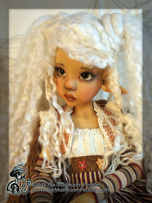 Thumbnail: Wig Sculpture - size 8.25 - Kaye Wiggs/Smart Doll - White Pixi Pigtails