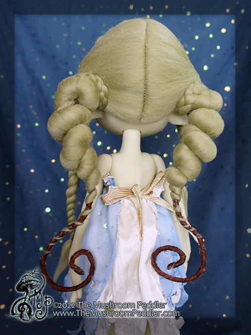 Thumbnail: Key Lime Pie - Wig Sculpture - size 9