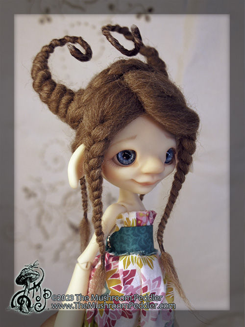 Thumbnail: Wig Sculpture - 6.25 -Brown Bunny Swirls