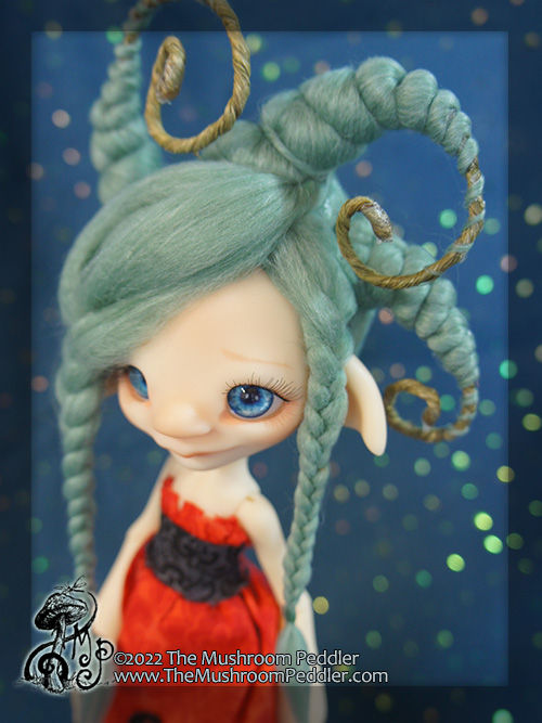 Thumbnail: Seafoam - Wig Sculpture - size 6.25