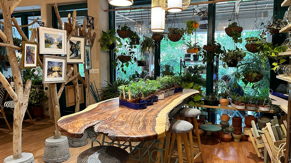 Community table