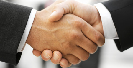 להיות חבר טוב