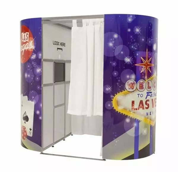 photobooth oval.webp