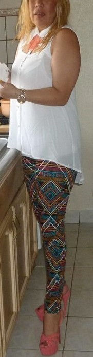 L(R) Size Women's Jayvee Leggins Multi-color