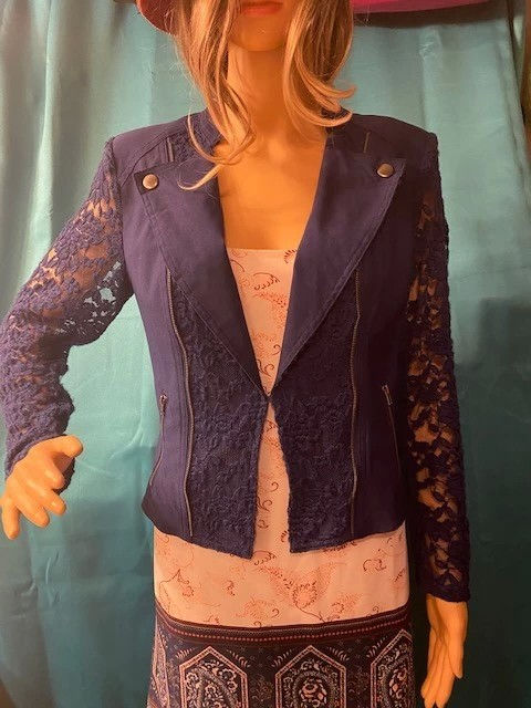 Thumbnail: Large (R) Size Material Girl Women's Navy Blue Long Sleeve Lace Blazer