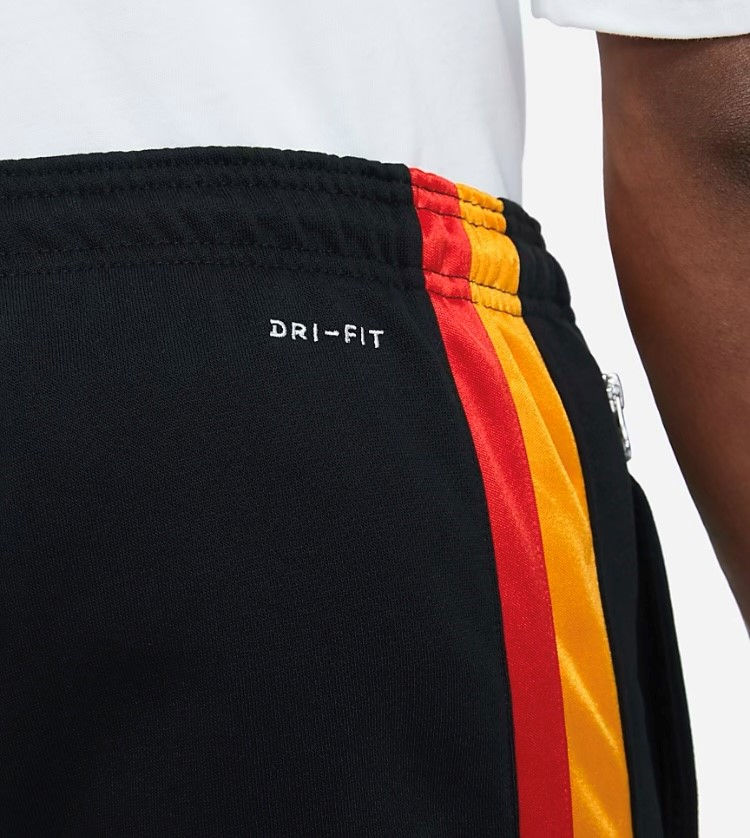 Thumbnail: Nike Dri-FIT Rayguns Men's Premium Basketball Shorts Size Medium Regular USA