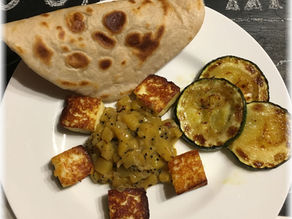 Paneer mit Mangochutney und Chapati