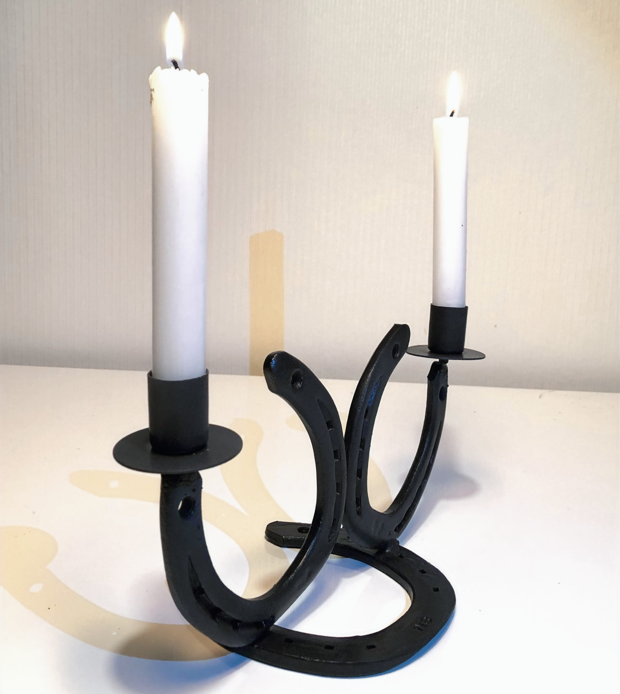 Ljusstake med två ljushållare