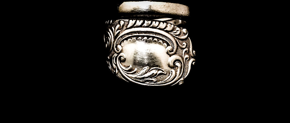 CUSTOM RING