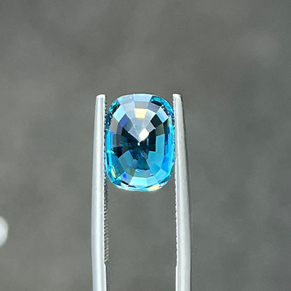 Thumbnail: Natural Zircon