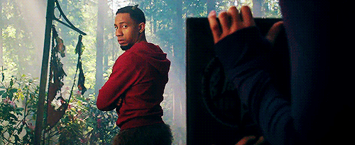 47533938fc0b5683c47fff9db33b4cf8.gif
