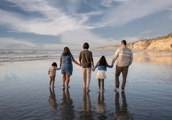 temecula-family-photographer-beach-session