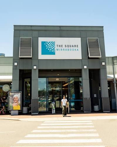 The Square Mirrabooka - Art workshop