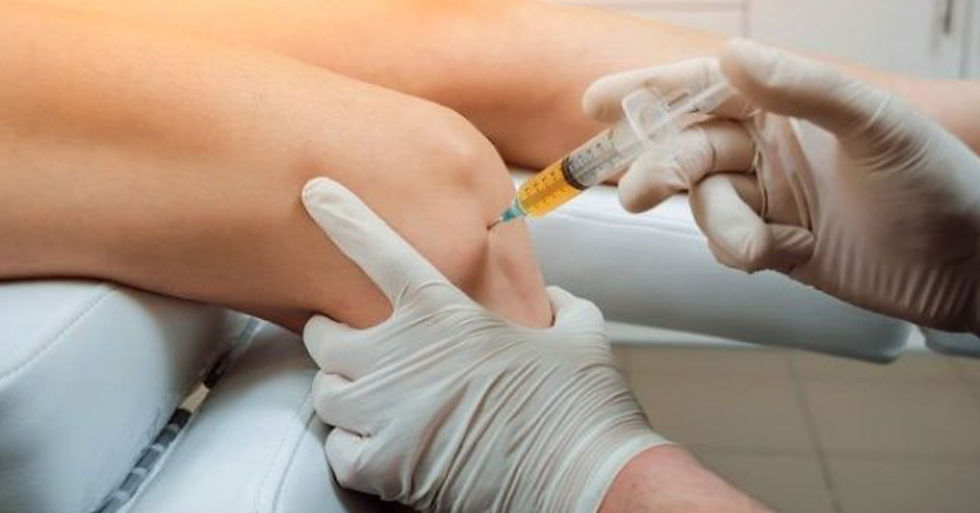 Injekcja dostawowa może pomóc w powrocie do aktywności i zmniejszeniu ilości przyjmowania leków przeciwbólowych.