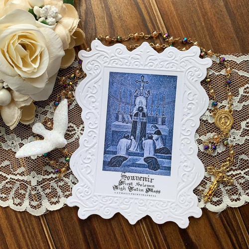 Souvenir First Latin Mass embossed paper lace holy card