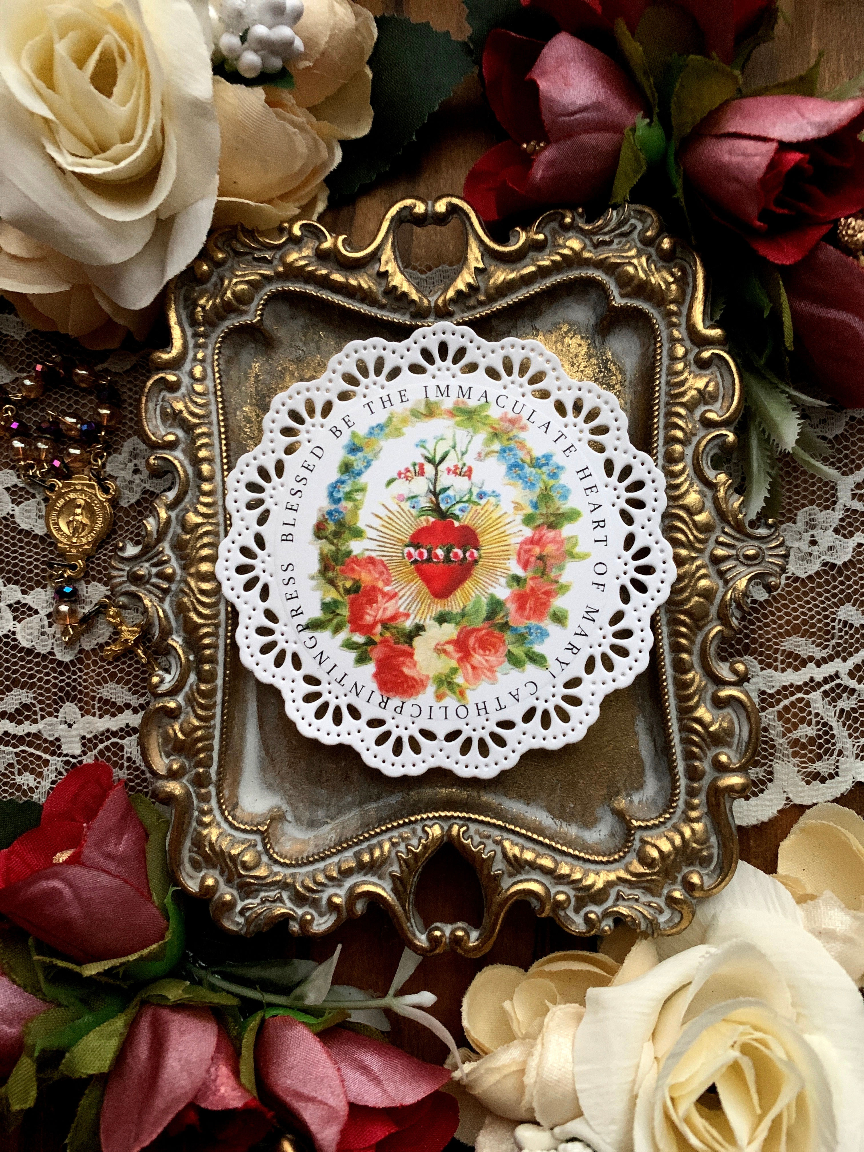 Blessed be the Immaculate Heart of Mary Rose Wreath round lace holy card