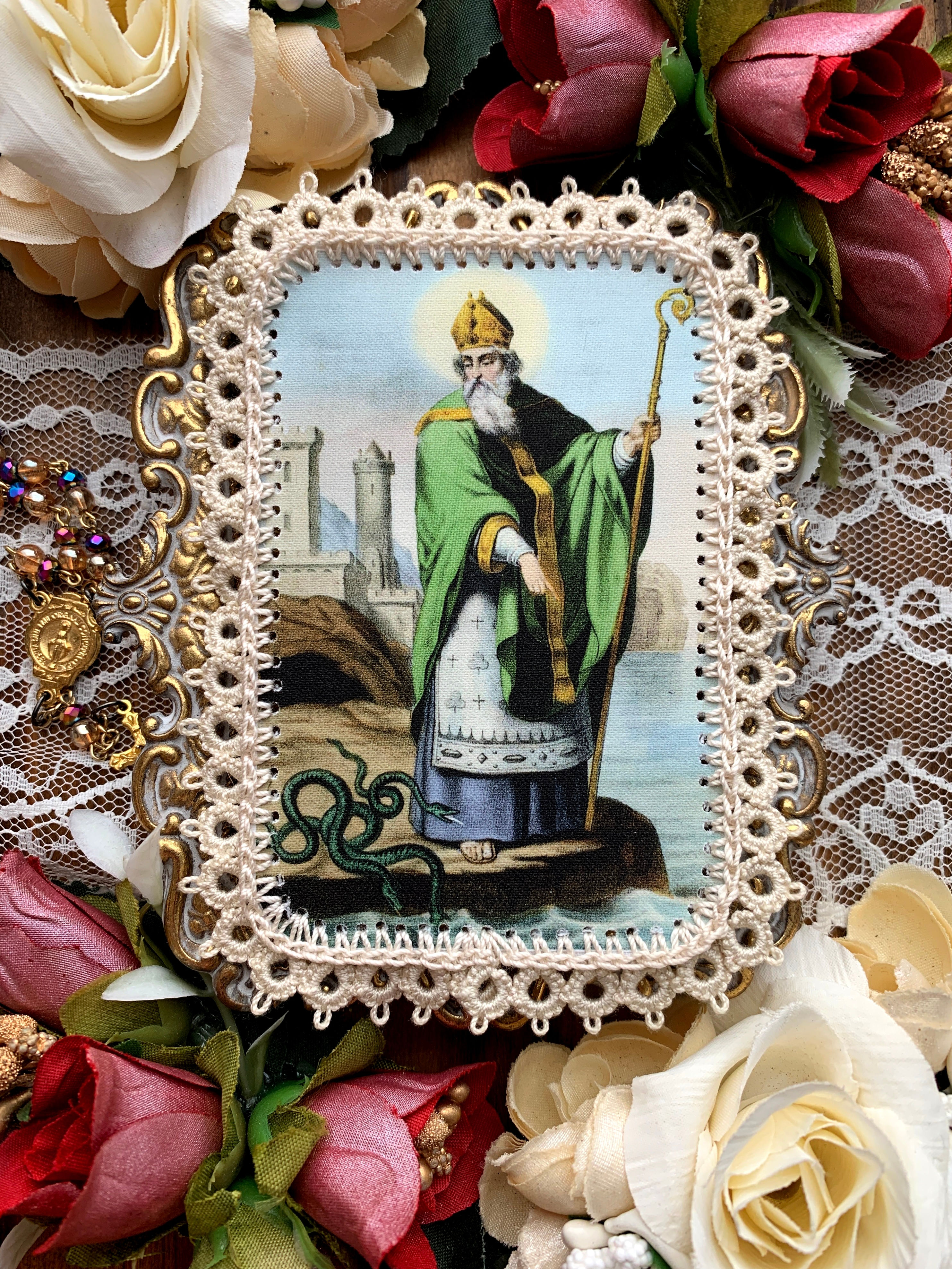 Saint Patrick fabric lace holy card detente