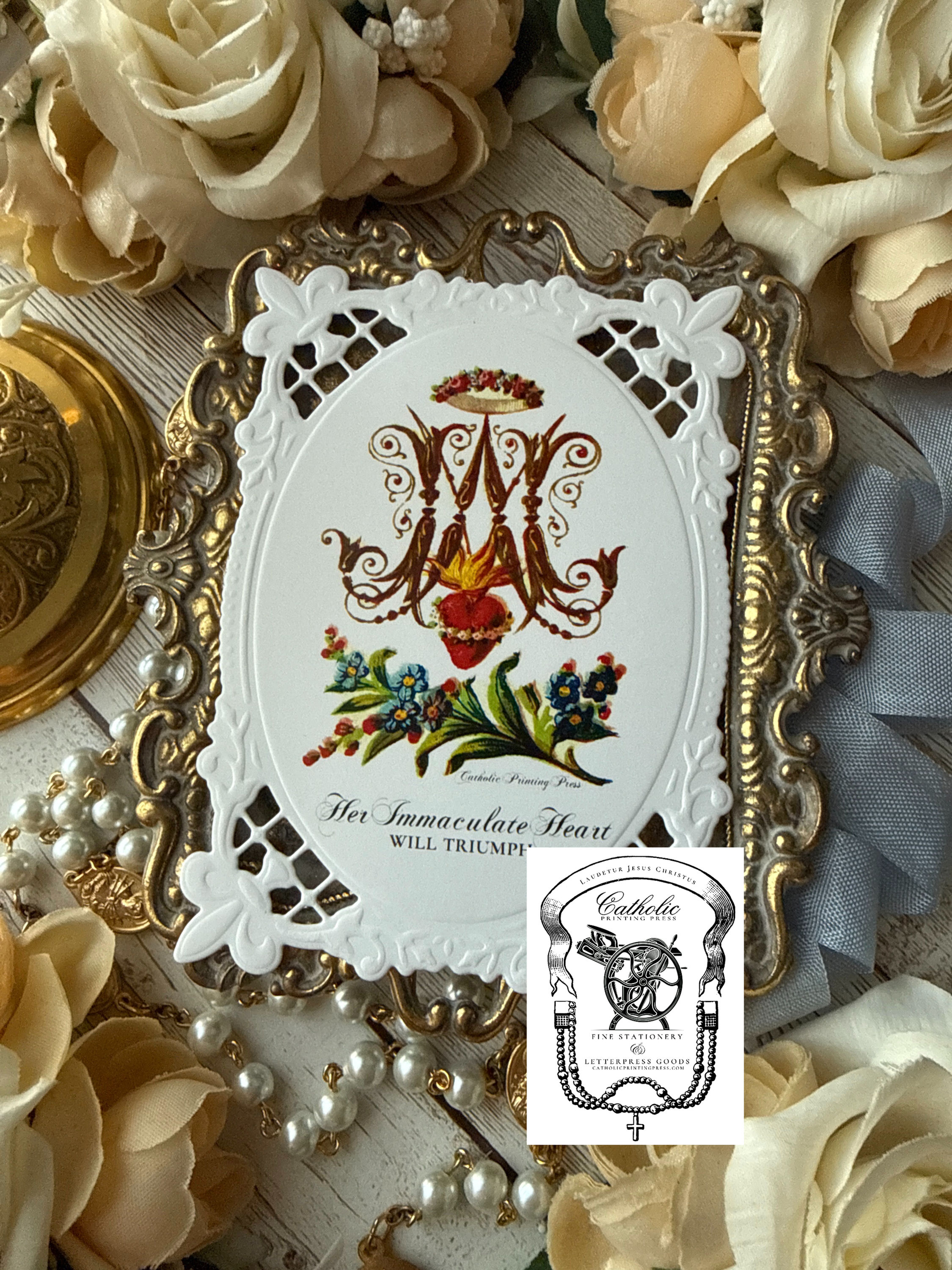 Her Immaculate Heart will Triumph Fleur de Lis paper lace holy card