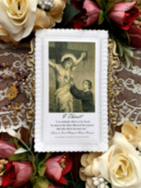 “I thirst” tall cross paper lace holy card