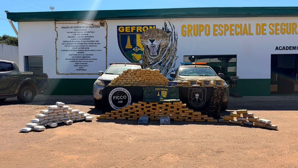 GEFRON apreende mais de 300 kg de drogas na fronteira e causa prejuízo de R$ 1,1 milhão ao crime