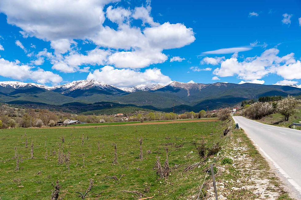 Изглед към Рила от село Добърско