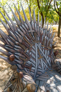 Парк "Приказната гора" в град Раковски