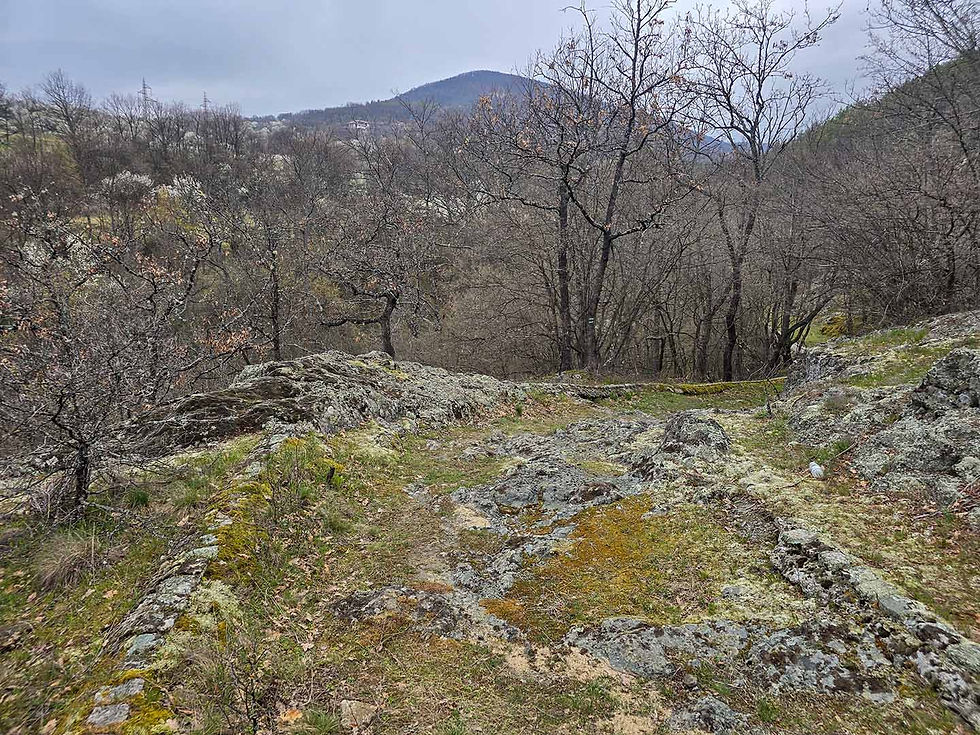 Пътека "Алея на Свободата", свързваща гр. Панагюрище и Историческа местност Оборище
