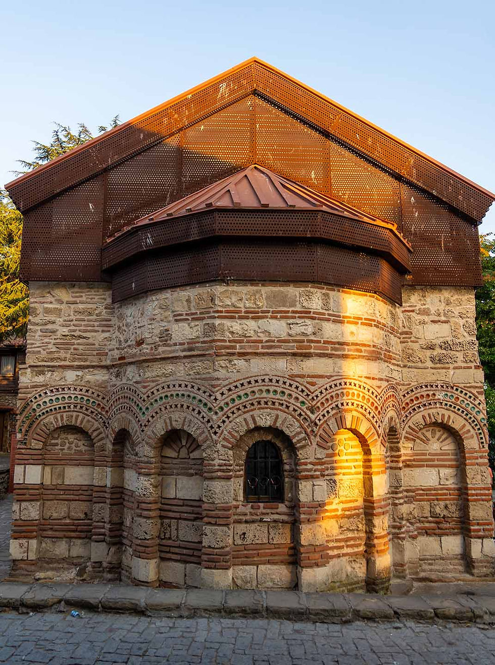 Church of St. Paraskeva in the Ancient Town of Nessebar and the place of the temple in the Bulgarian and world cultural heritage