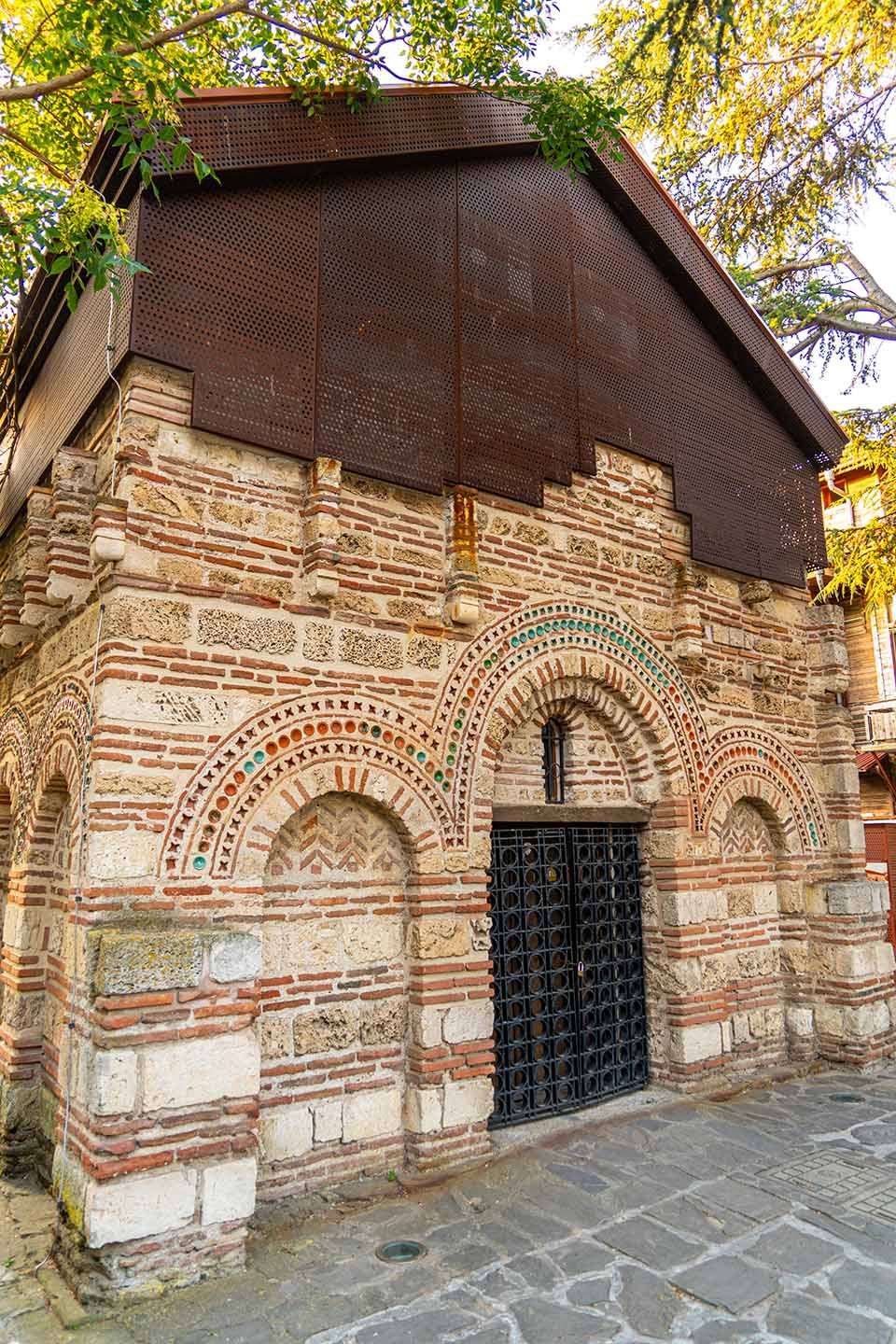 Church of St. Paraskeva in the Ancient Town of Nessebar and the place of the temple in the Bulgarian and world cultural heritage