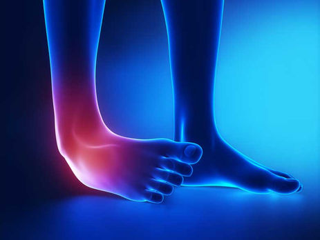 Sprunggelenksdistorsion – mehr als nur „umknicken“: Ursachen, Behandlung und Prävention