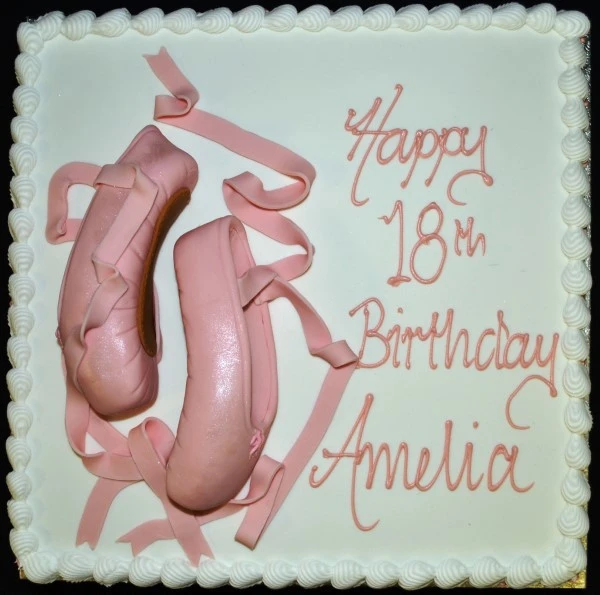 Beautiful ballet slippers cake with intricate detailing suitable for any ballet enthusiast. Perfect for birthdays, celebrations or special occasions.